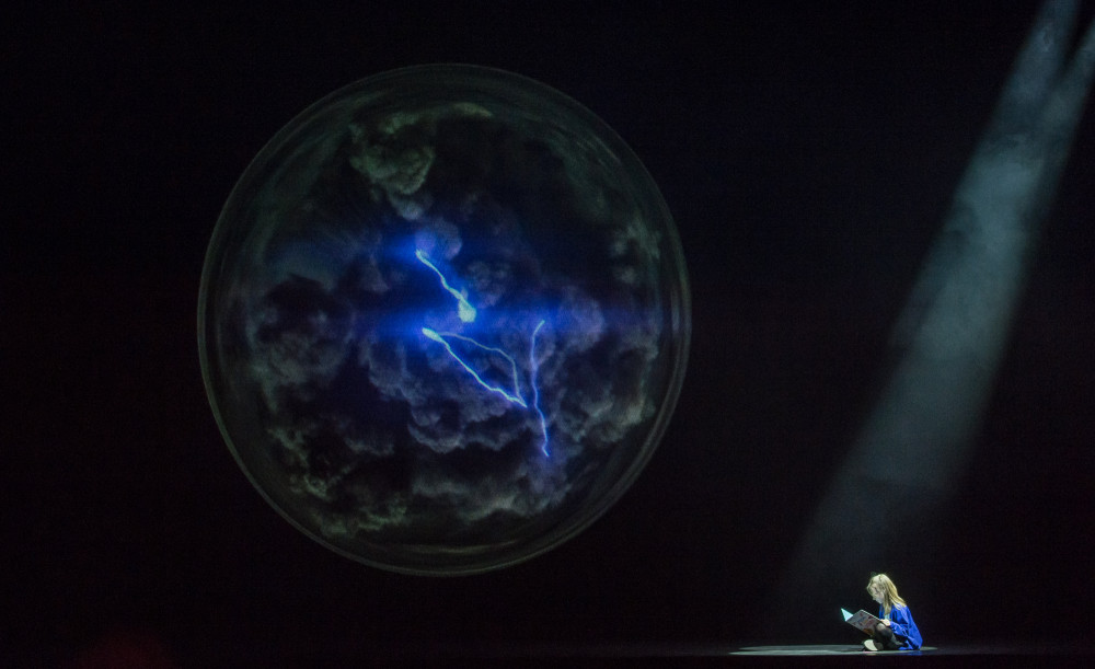 Hologauze Finale by Holotronica- created for us for Penguin Imagines at the London Palladium