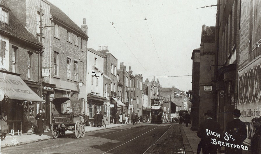 looking east ealing rd