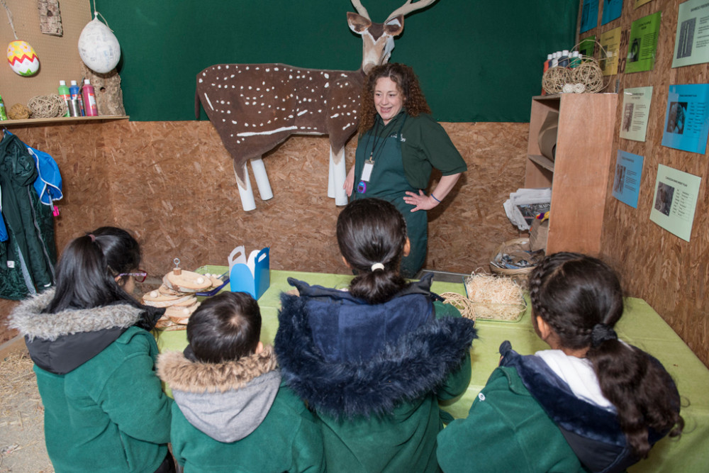 Hands on Experience in the Enrichment Station with Felicity Horada